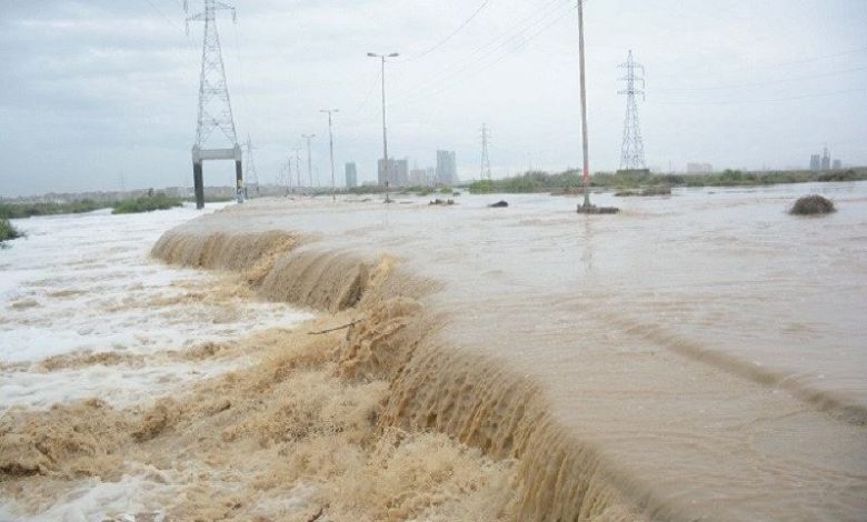سندھ میں بارش کی تباہ کاریاں، 100 افراد جاں بحق